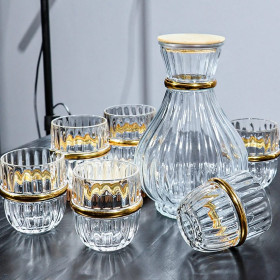 Ensemble carafe 7 pièces en verre avec couvercle